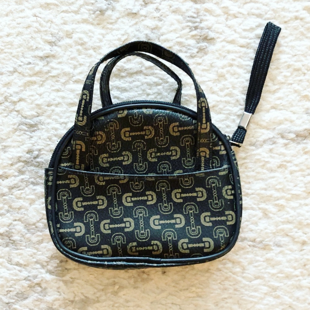 Beige & black leather “nails & screws” coin purse